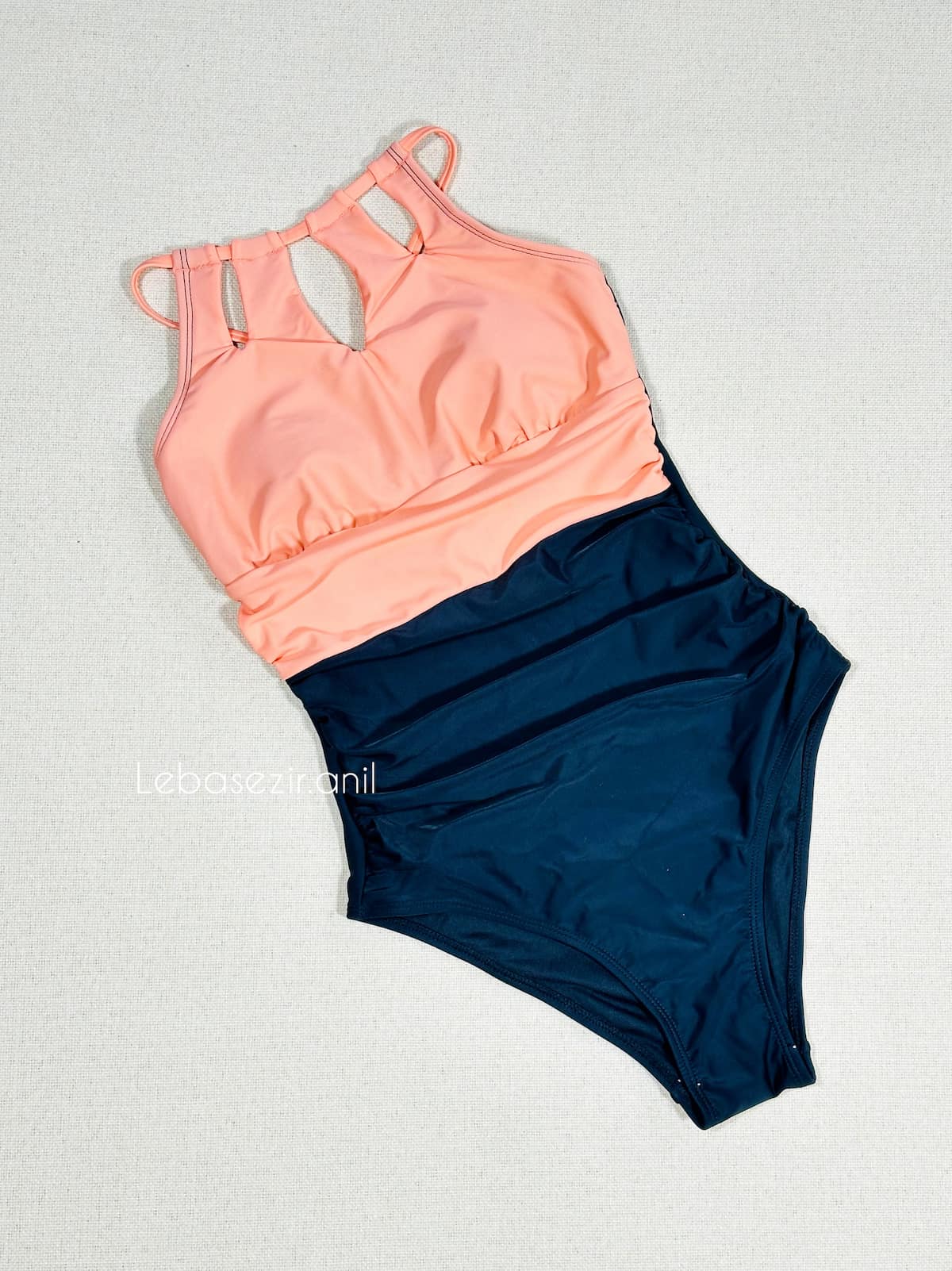 High-neck one-piece swimsuit مایو یک تکه یقه بلند