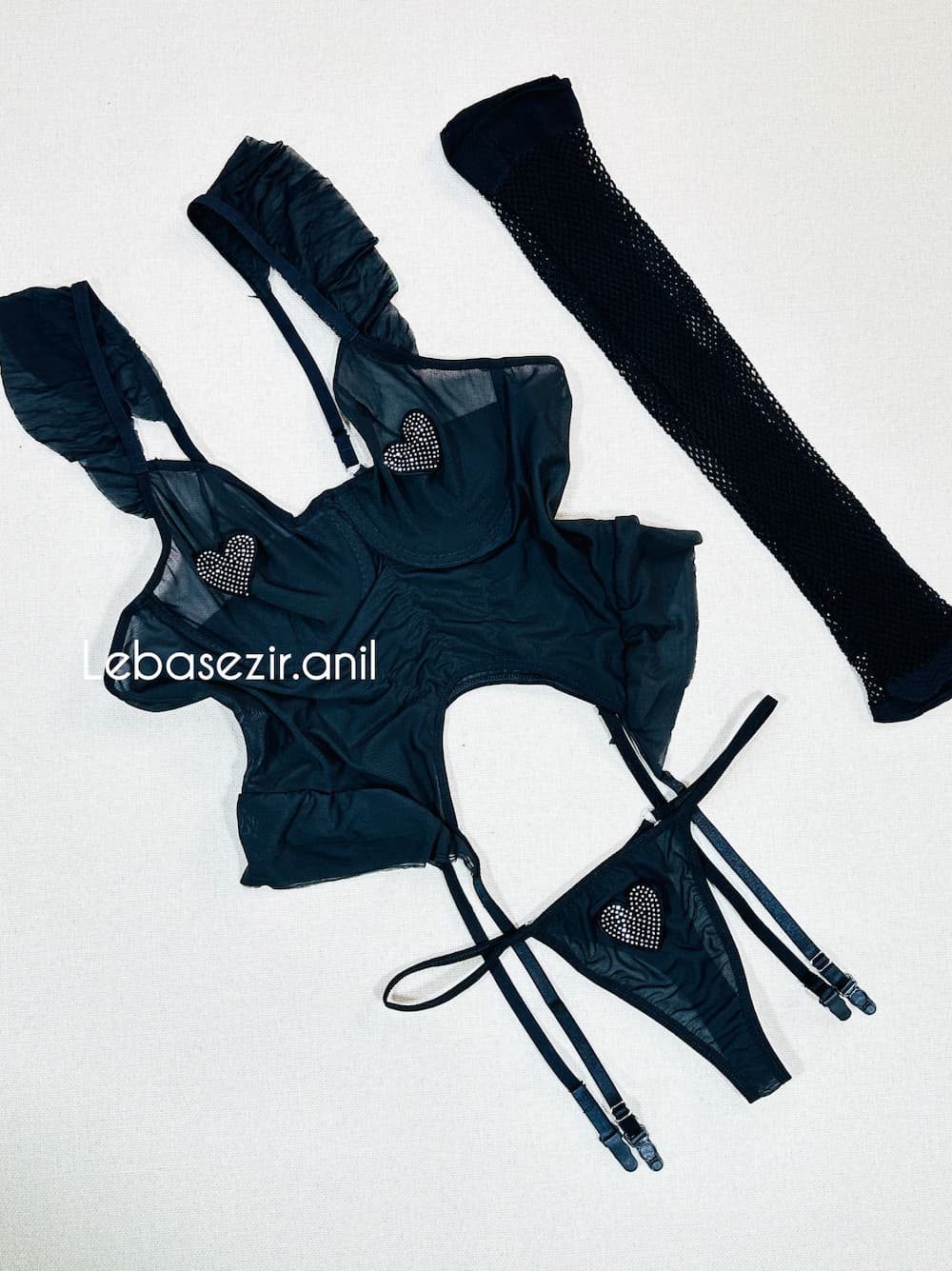 Fantasy set with heart design ست فانتزی طرح قلب