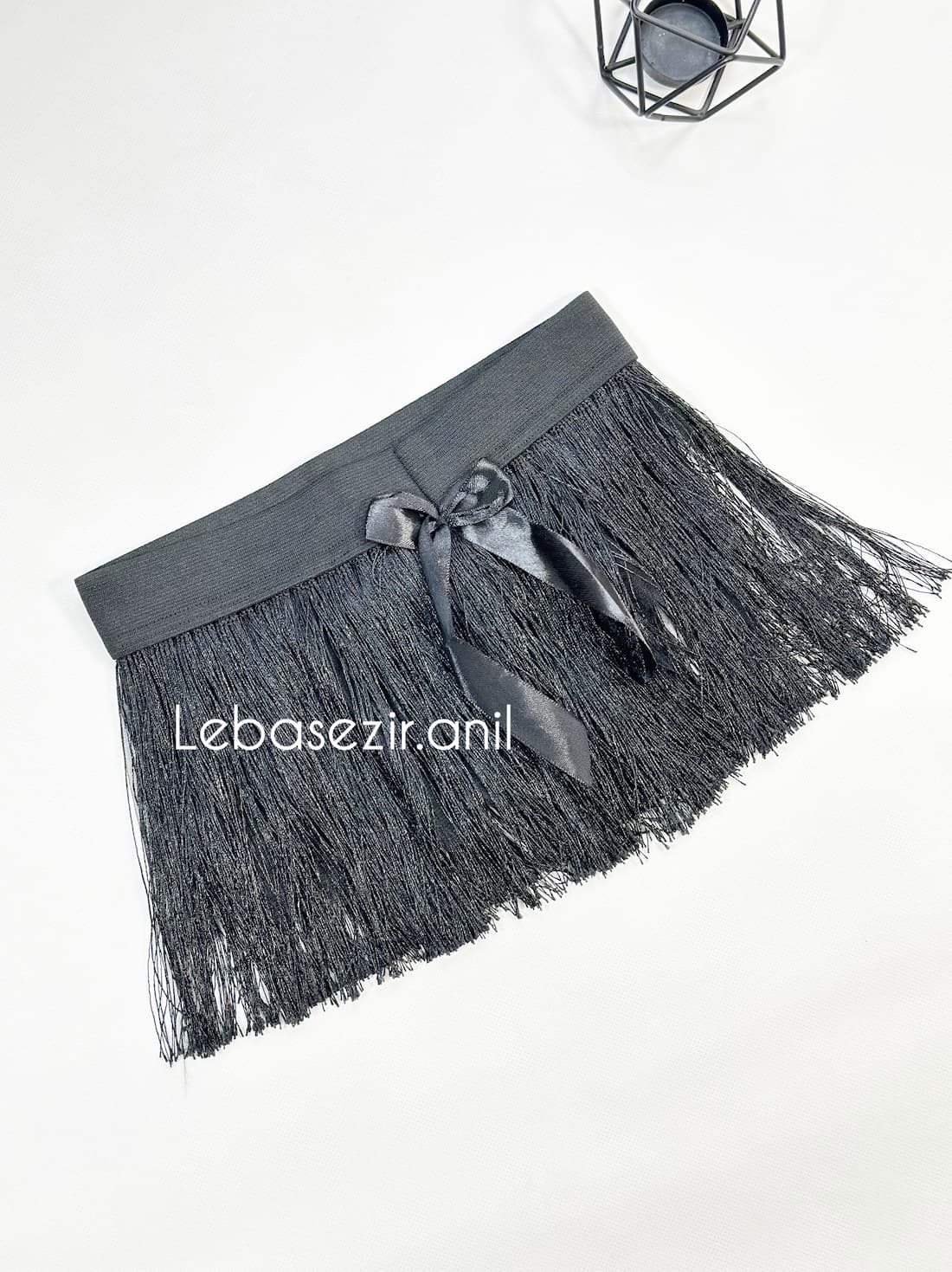 Short bearded fantasy skirt دامن فانتزی کوتاه ریش دار