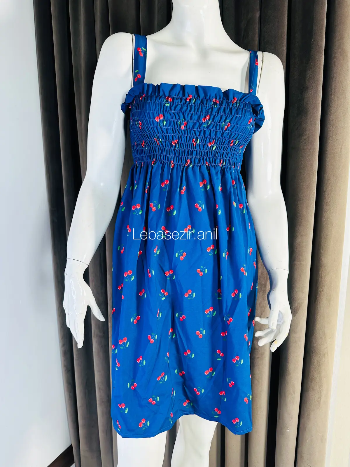 Cherry-print beach dress پیراهن ساحلی طرح گیلاس