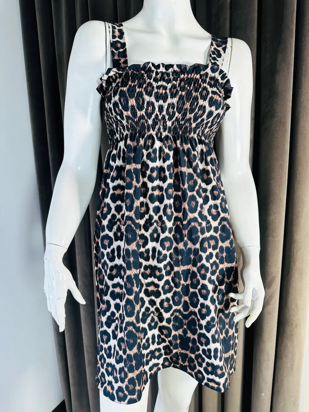Leopard-print beach dress پیراهن ساحلی طرح پلنگی